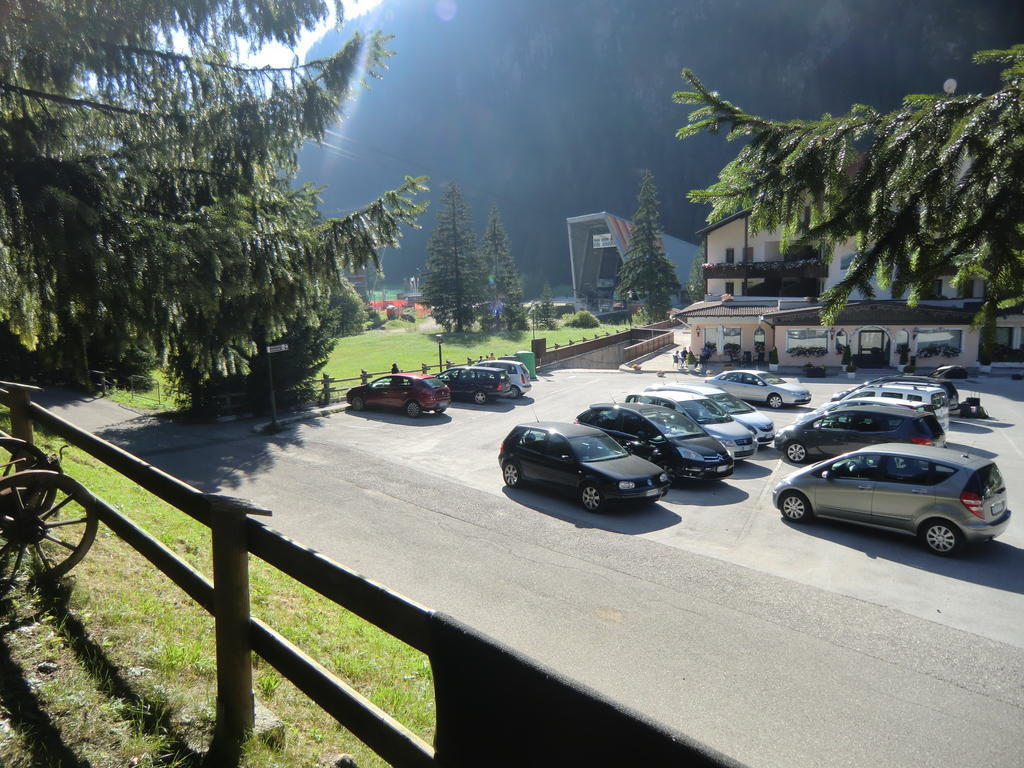 Appartamenti Ladina Campitello di Fassa Kültér fotó