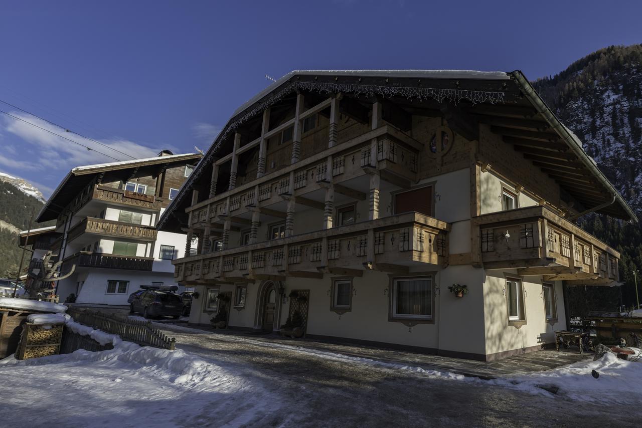 Appartamenti Ladina Campitello di Fassa Kültér fotó