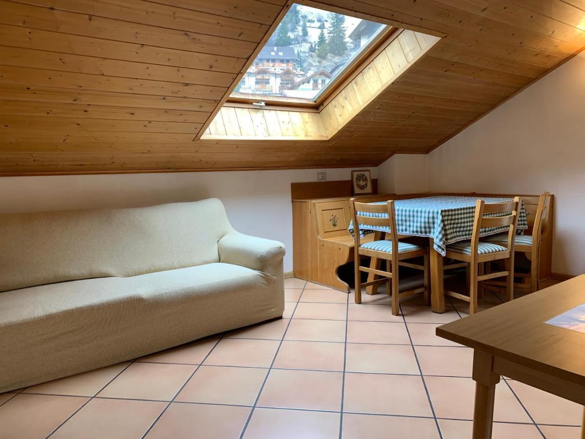 Appartamenti Ladina Campitello di Fassa Kültér fotó