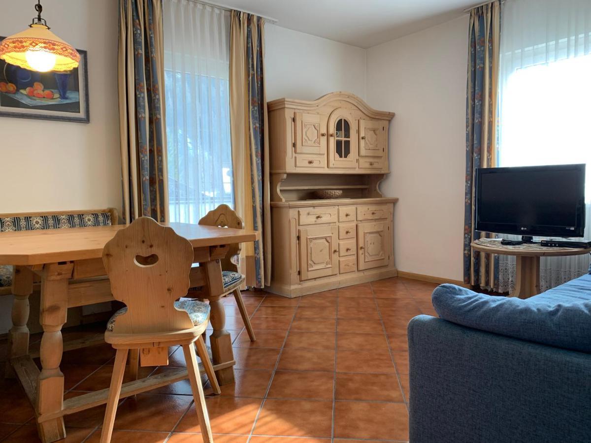 Appartamenti Ladina Campitello di Fassa Kültér fotó